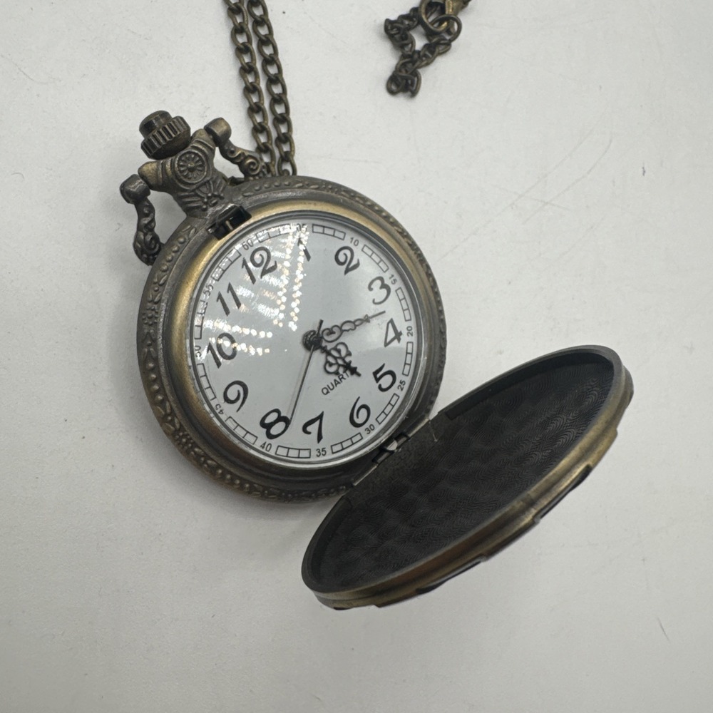 Fallout‎ - Vault 111 - Steampunk Cosplay Bronze Pocket Watch - Picture 4 of 4